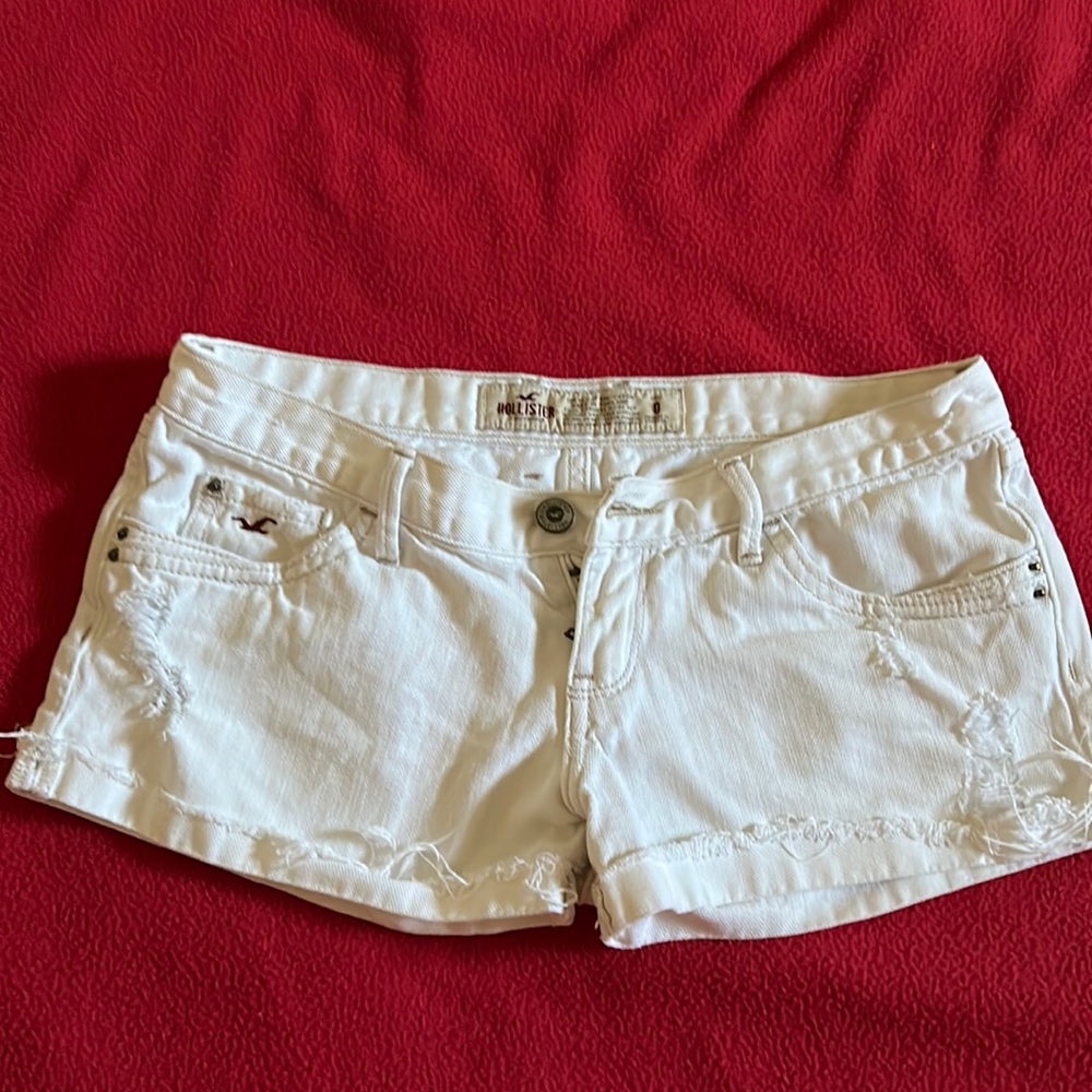 Hollister yet while short